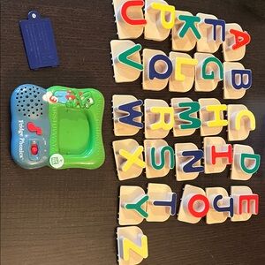 LeapFrog Fridge Phonics Alphabet Set - Multicolor